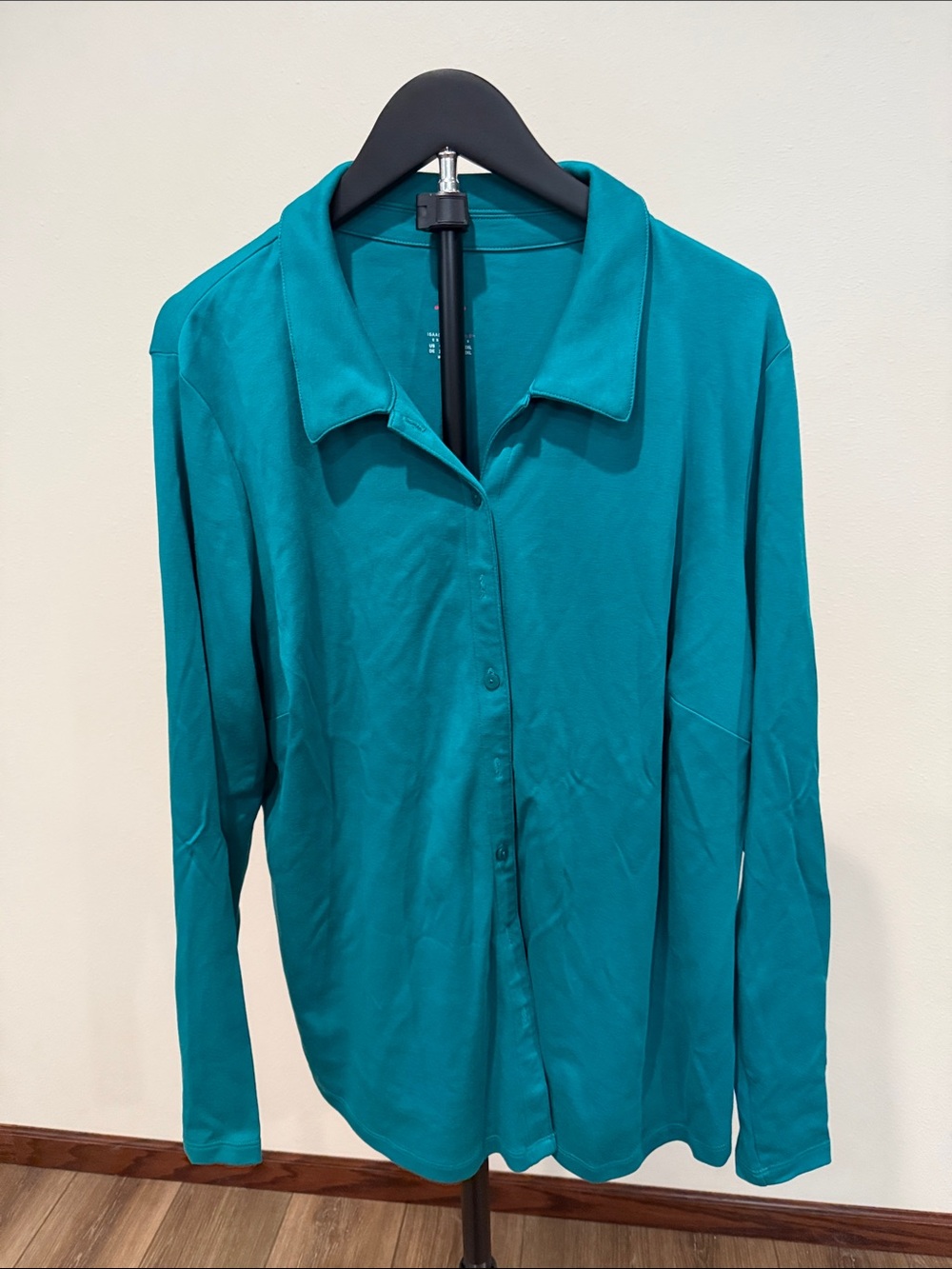 Isaac Mizrahi Teal Button-Down Long Sleeve Shirt